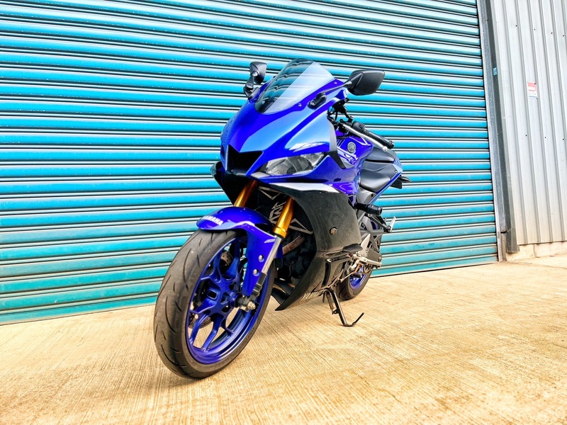 YAMAHA YZF-R3 - 中古/二手車出售中 GP改裝管 小資族二手重機買賣 | 小資族二手重機買賣