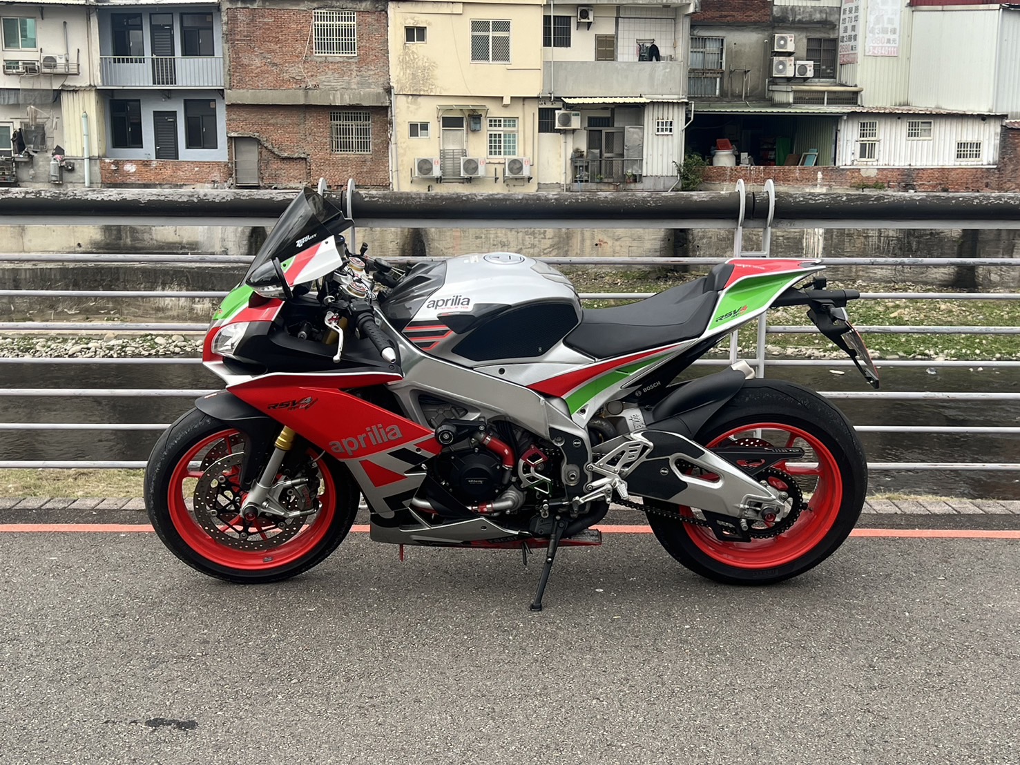 APRILIA RSV4 - 中古/二手車出售中 2016 Aprilia RSV4 RR | Ike 孝森豪重機