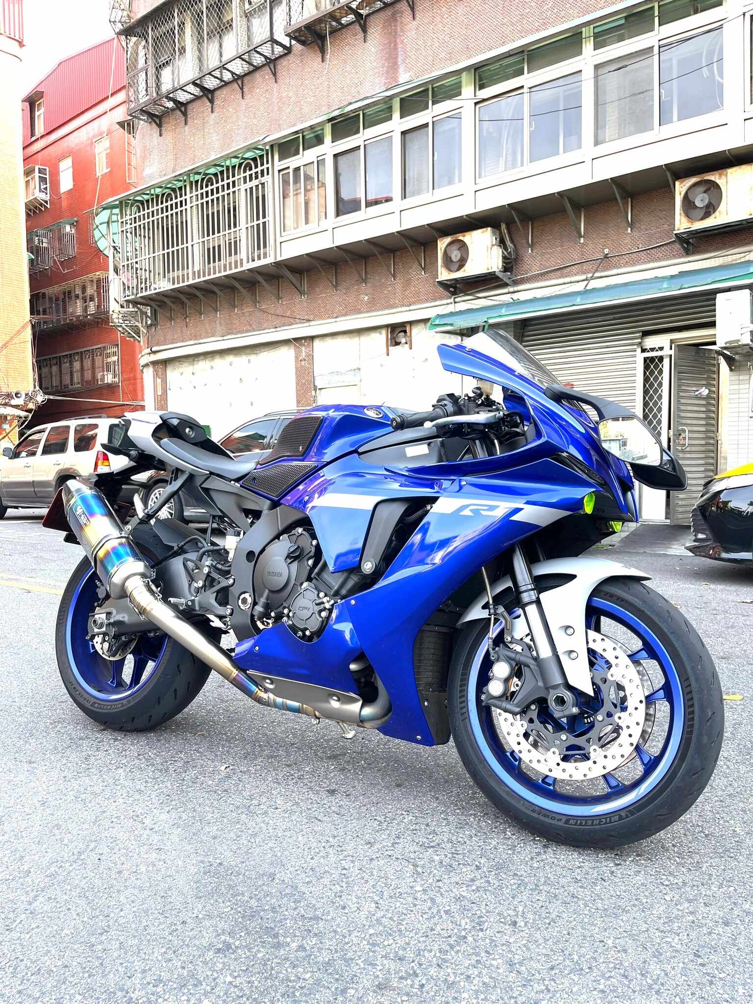 YAMAHA YZF-R1 Racebase - 中古/二手車出售中  2022年YZF-R1 車況優 線上貸款 送車到府 強力過件 | 個人自售