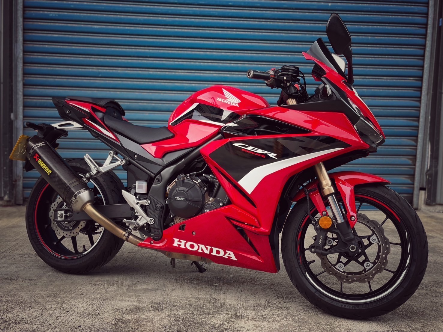 HONDA CBR500R - 中古/二手車出售中 台本車 碳蠍管 Ohlins後避震 小資族二手重機買賣 | 小資族二手重機買賣