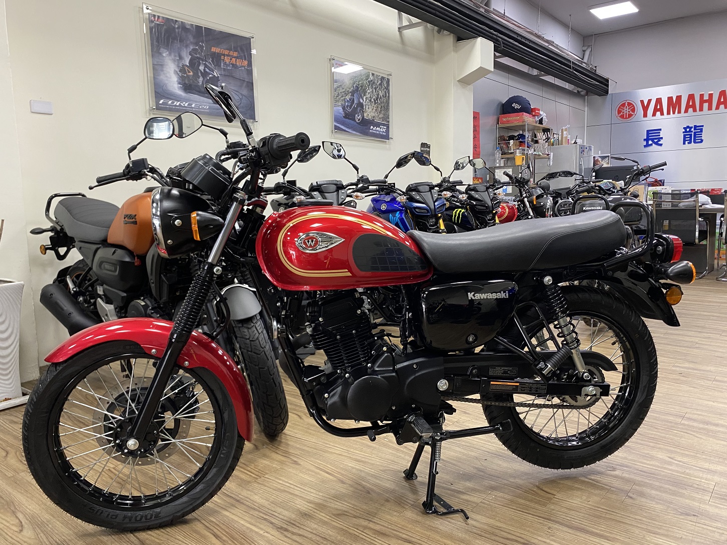 KAWASAKI W175新車出售中 【新竹長龍車業】全新 KAWASAKI W175 特價0利率 | 新竹長龍車業行