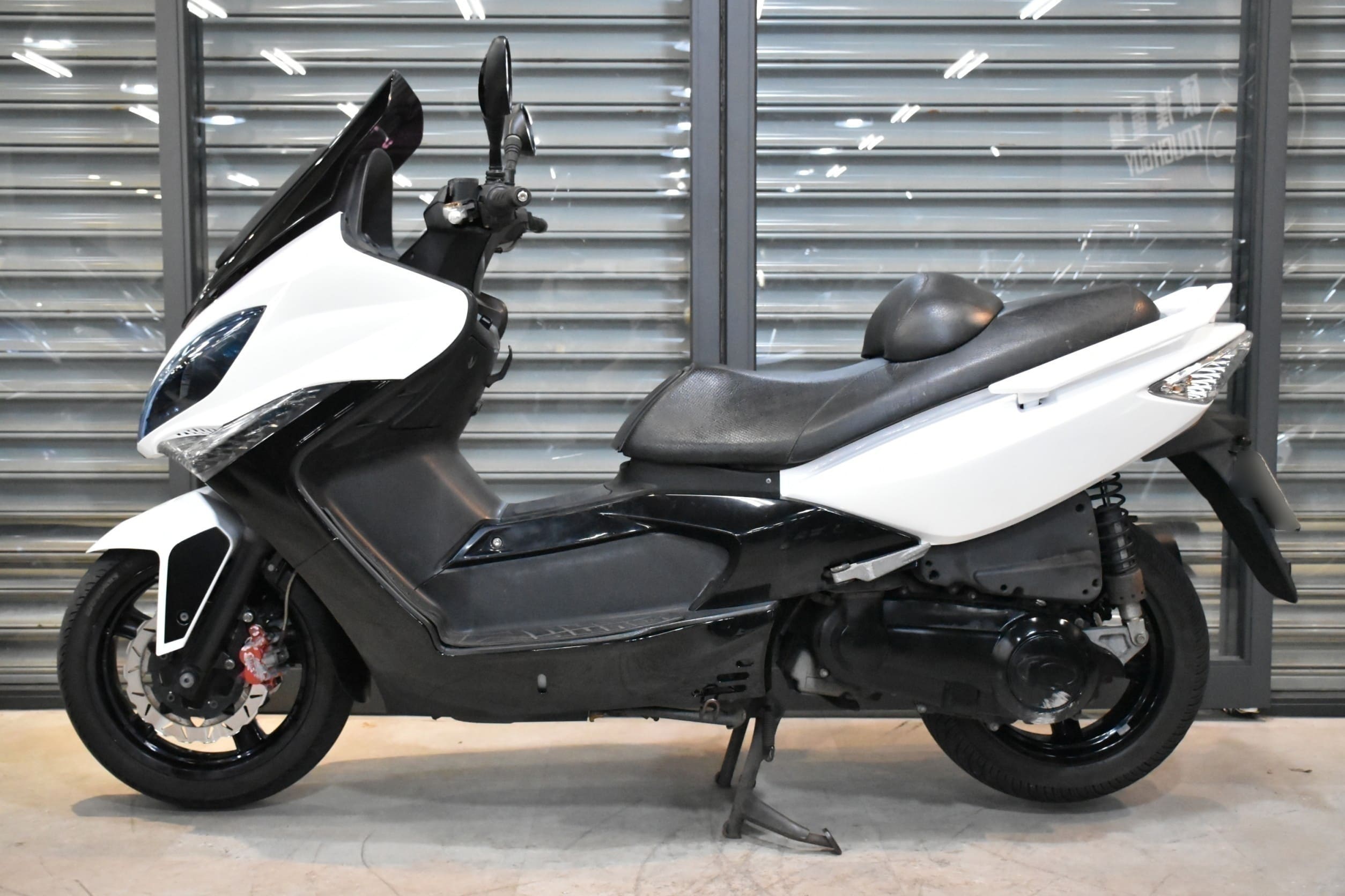 KYMCO XCTING R - 中古/二手車出售中 2015年 KYMCO XCITING R300/0元交車/分期貸款/車換車/線上賞車/到府交車 | 翊帆國際重車