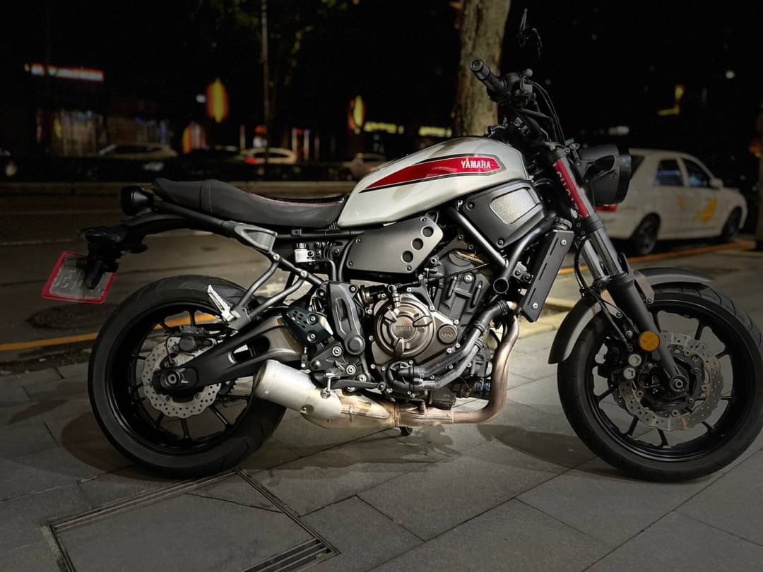 YAMAHA XSR700 - 中古/二手車出售中 GEARS前叉內管 小資族二手重機買賣 | 小資族二手重機買賣