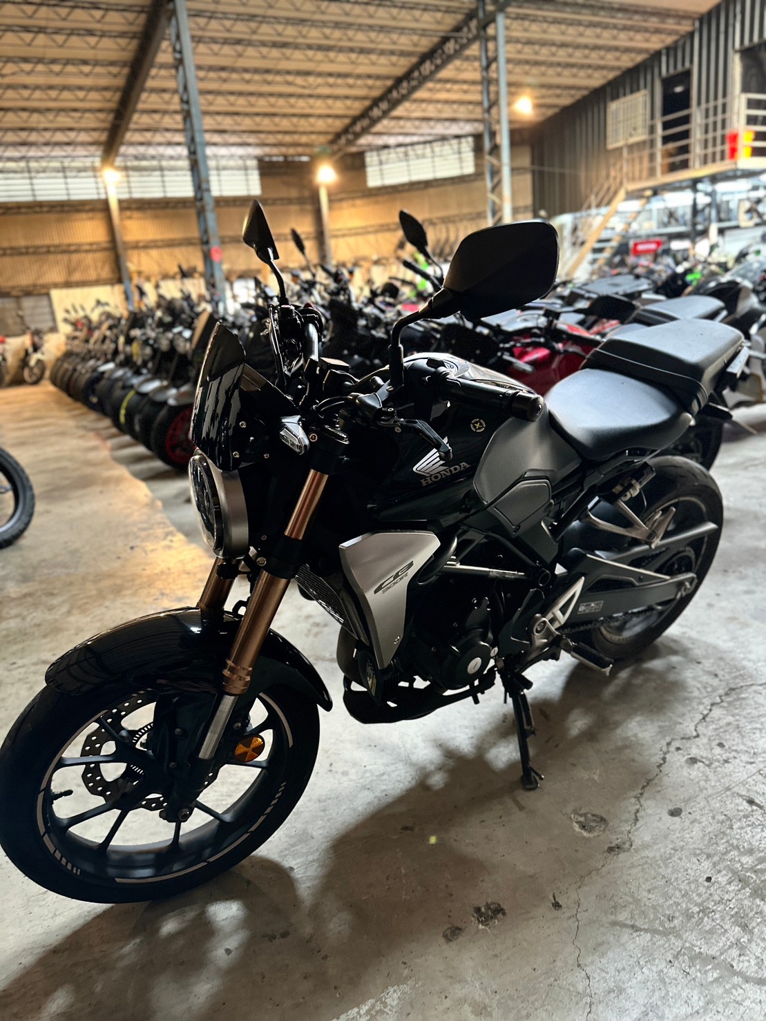 HONDA CB300R - 中古/二手車出售中 HONDA　CB300R | 原夢輕重機