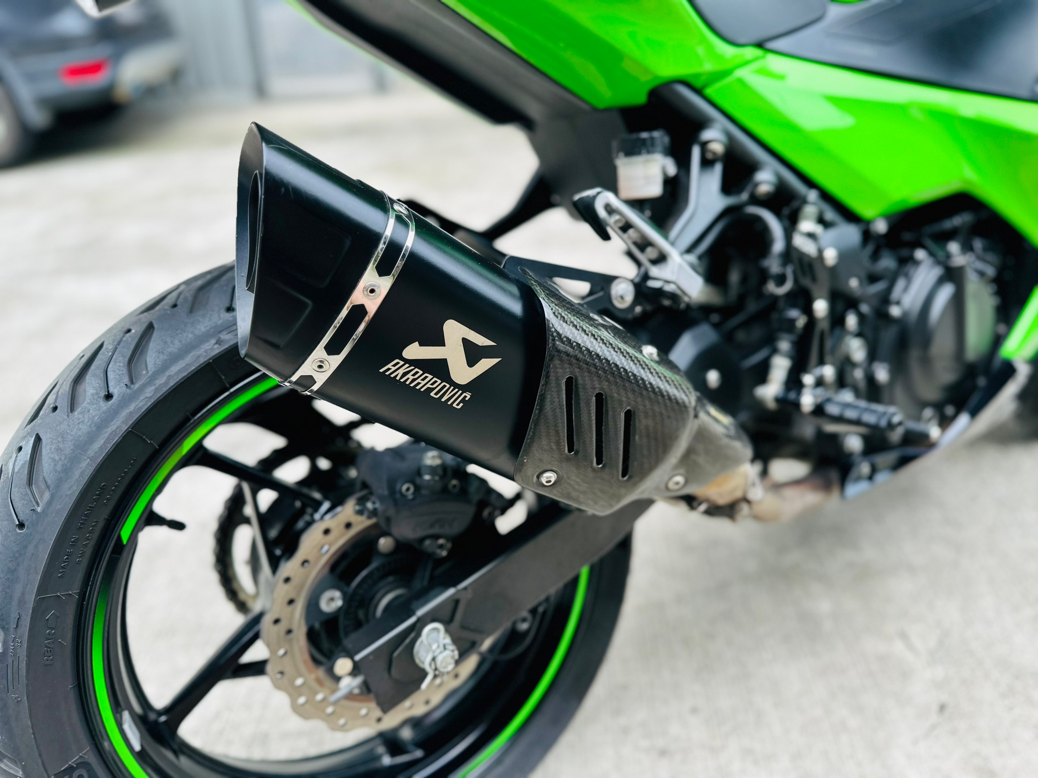 KAWASAKI NINJA400 - 中古/二手車出售中 Kawasaki Ninja 400 改裝排氣管 | 摩托販