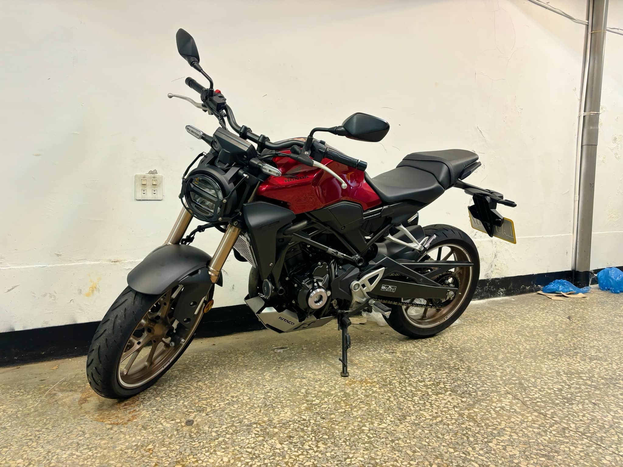 HONDA CB300R - 中古/二手車出售中 HONDA CB300R 台本車 | 個人自售