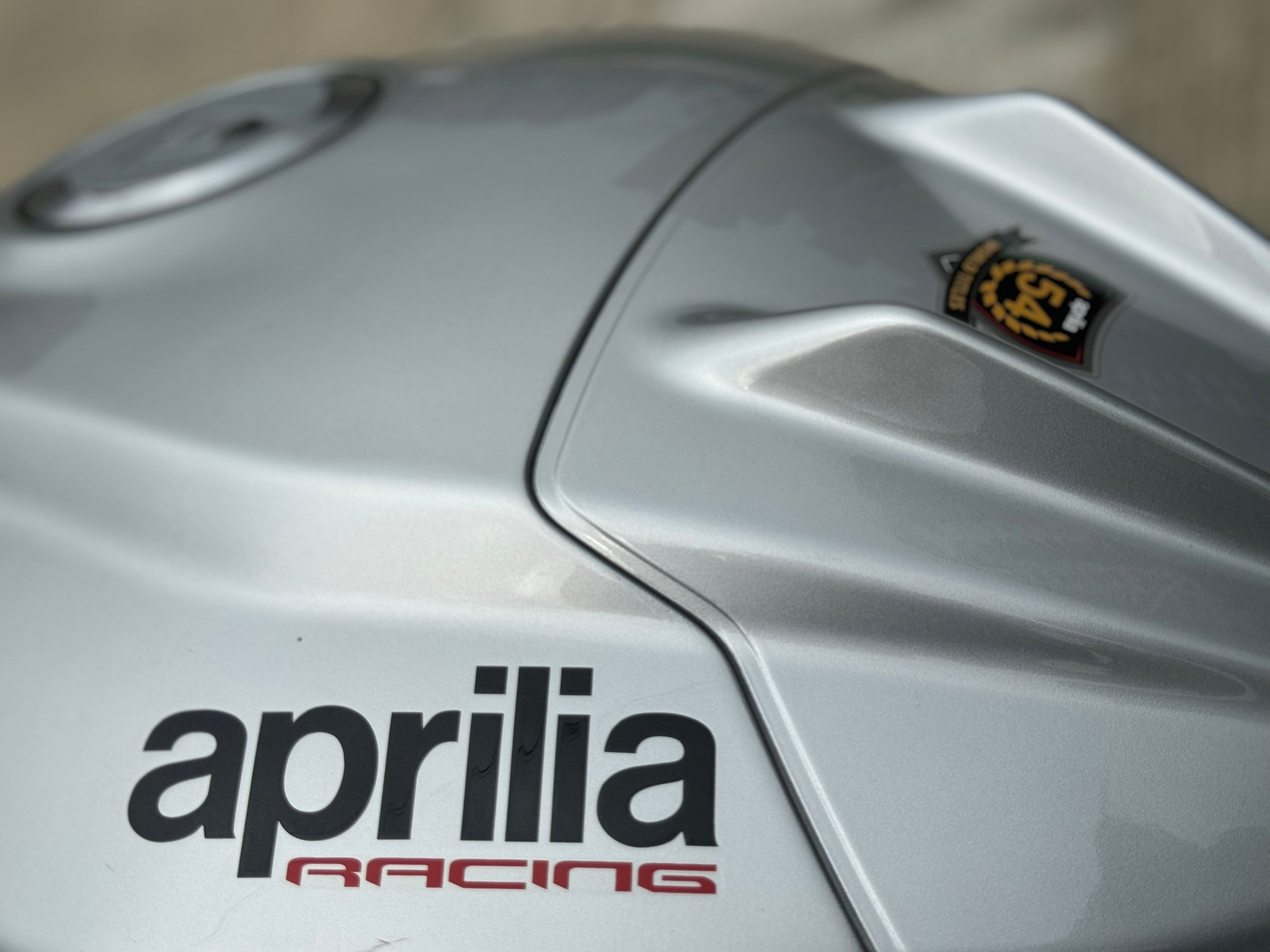 APRILIA RSV4 - 中古/二手車出售中 APRILIA RSV4 RR原廠殼 引擎已整理 | 艾瑞克重機
