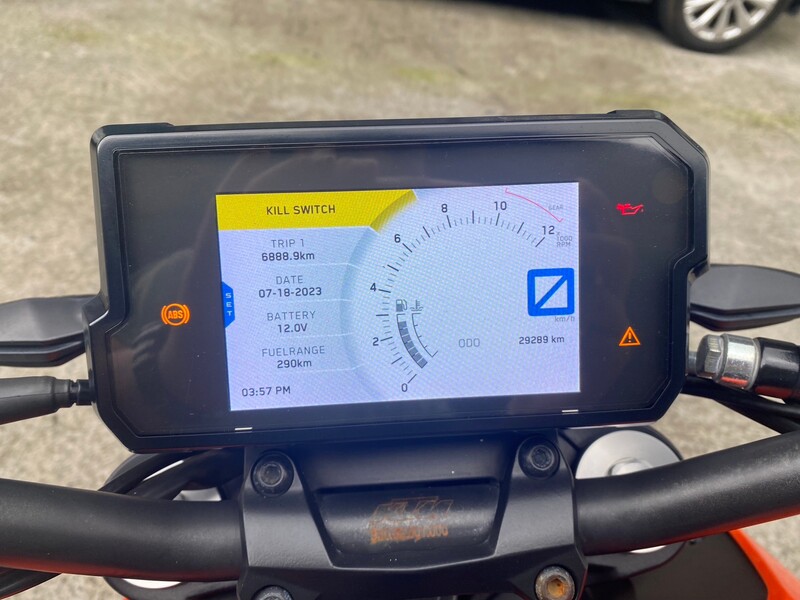 KTM 125DUKE - 中古/二手車出售中 改裝:行車記錄器、手機架、短牌架、引擎保桿 原漆 無事故  搜尋 IG:Motoshen 專營大聖二輪廣場 | Motoshen大聖二輪廣場