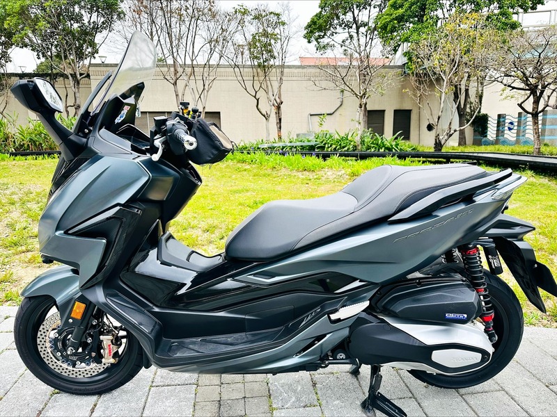 HONDA FORZA 350 - 中古/二手車出售中 HONDA FORZA350 2022領 | 輪泰車業