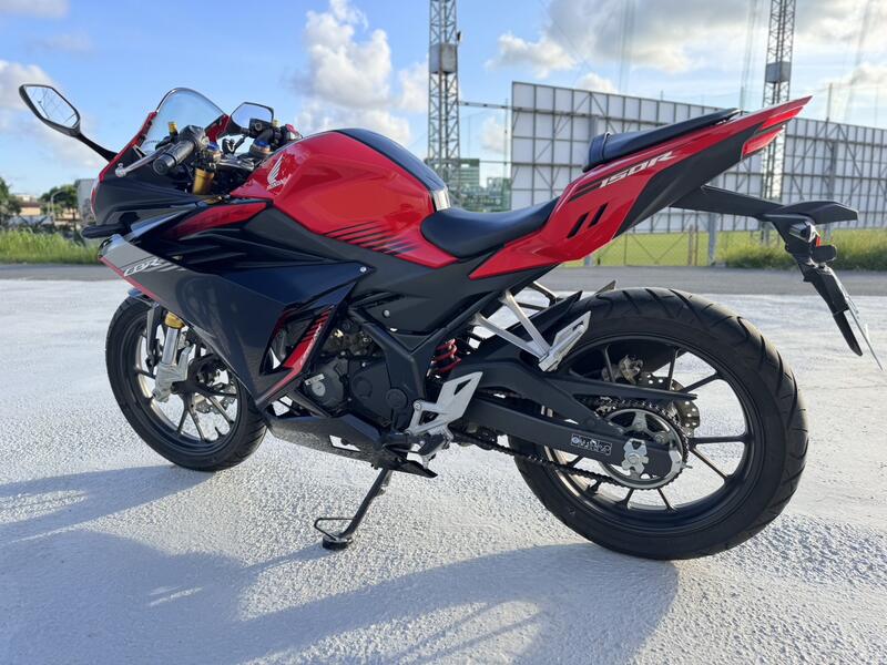 HONDA CBR150R - 中古/二手車出售中 HONDA CBR150R 2021年 低里程數 可貸款 高雄 | 個人自售