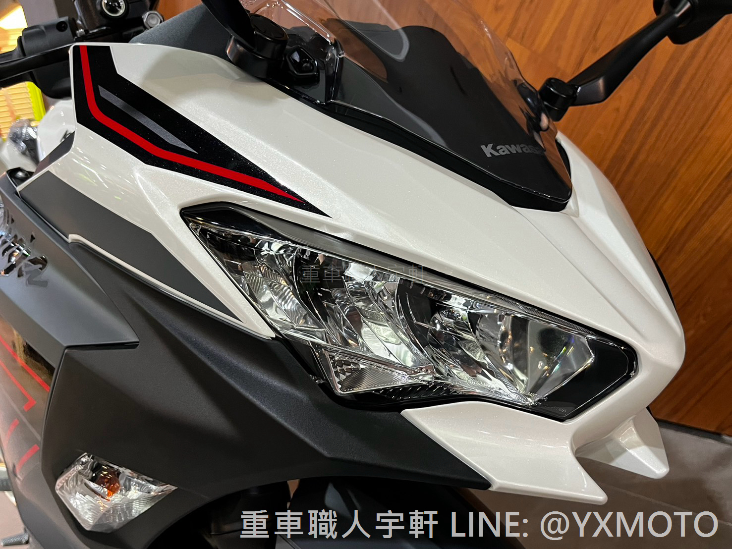 KAWASAKI NINJA400新車出售中 【敏傑宇軒】2024 Kawasaki 忍者 NINJA 400 消光灰白紅 72期零利率 總代理公司車 | 重車銷售職人-宇軒 (敏傑)