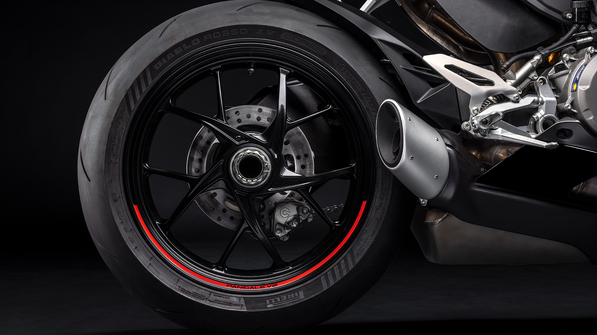 DUCATI PANIGALE V2新車出售中 『敏傑康妮』Ducati Panigale V2 V4S 康妮幫您整理了細節 歡迎與康妮聯絡幫您圓夢 | 敏傑車業資深銷售專員 康妮 Connie