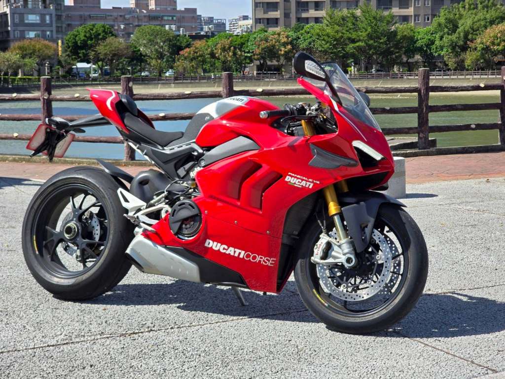 DUCATI  PANIGALE V4R - 中古/二手車出售中 [出售] 2019年 DUCATI PANIGALE V4R 公司車 正牌 | 老爹重機