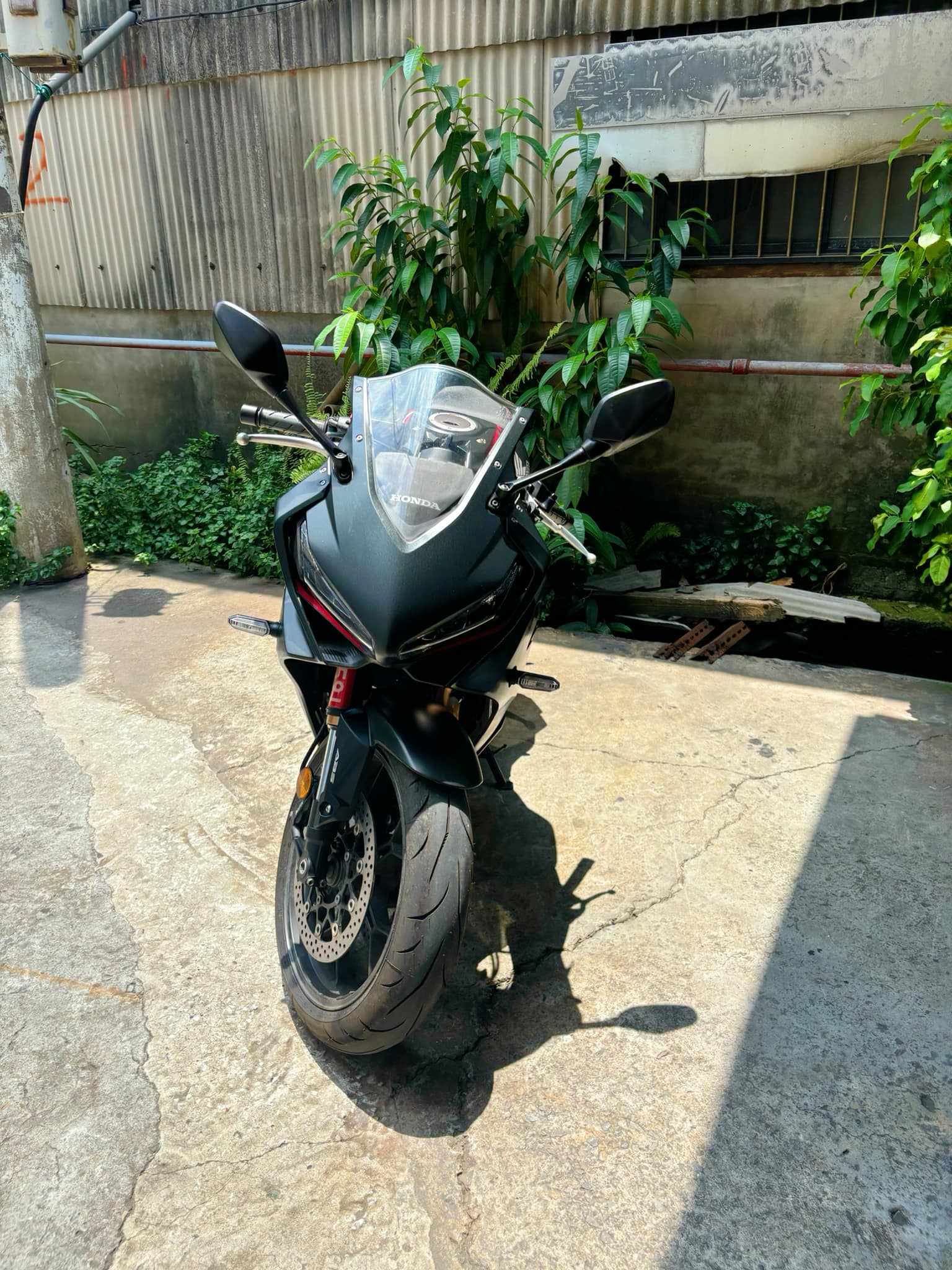 HONDA CBR650R - 中古/二手車出售中 HONDA CBR650R 台本車 | 個人自售