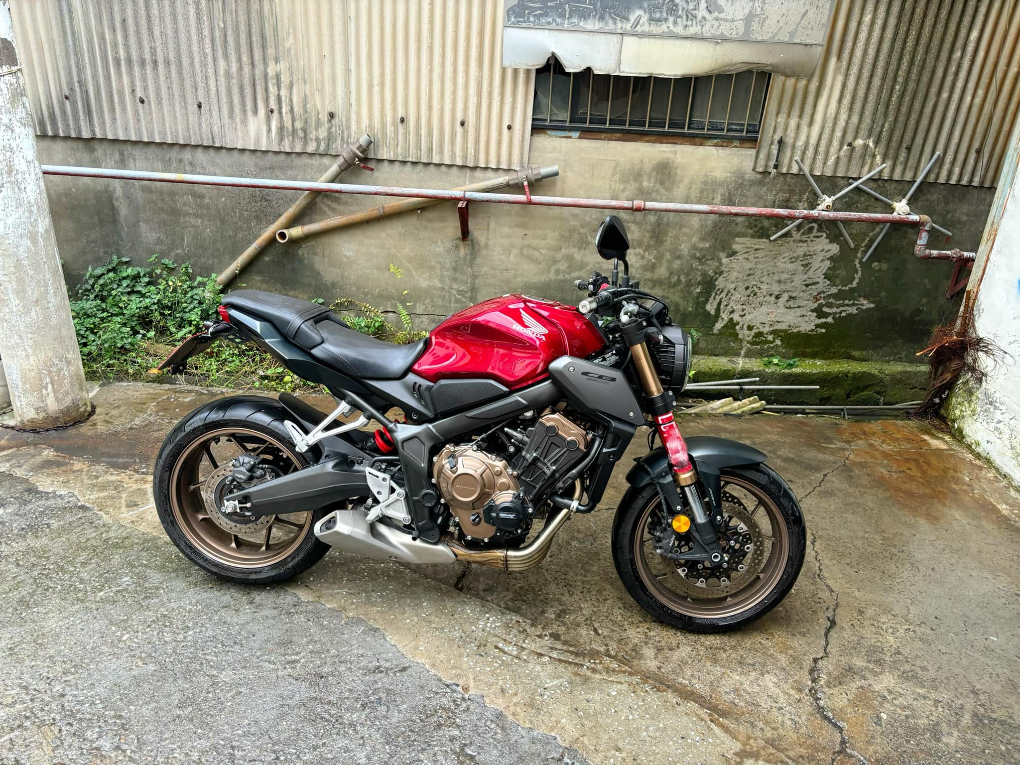 HONDA CB650R - 中古/二手車出售中 HONDA CB650R 台本車 | 個人自售