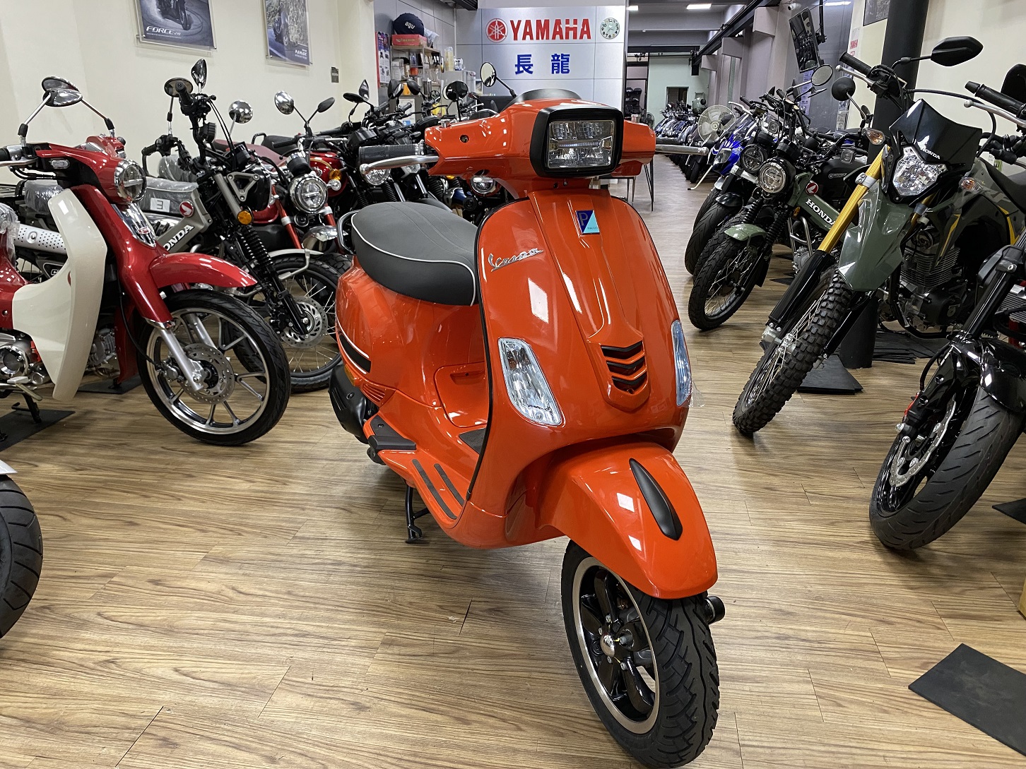 VESPA SXL 150新車出售中 【新竹長龍車業】Vespa 偉士牌 SXL150  | 新竹長龍車業行