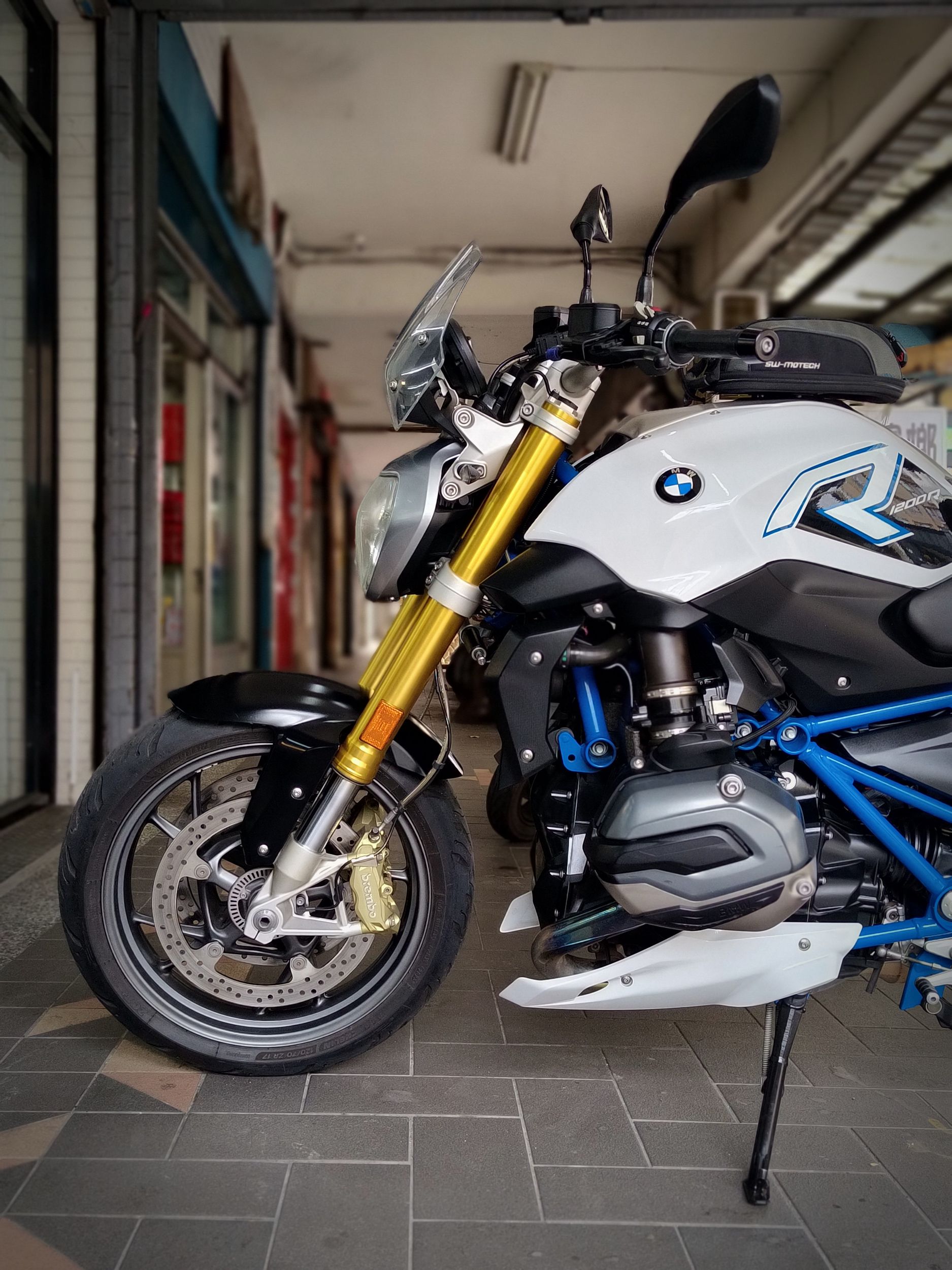 BMW R1200R - 中古/二手車出售中 R1200R ABS 總代理，原漆美車只跑28030km | 成蘆進口摩托車