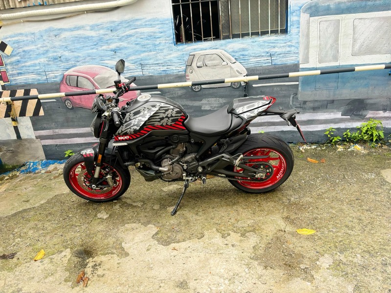 DUCATI  MONSTER 937 - 中古/二手車出售中 DUCATI MONSTER 937 | 個人自售