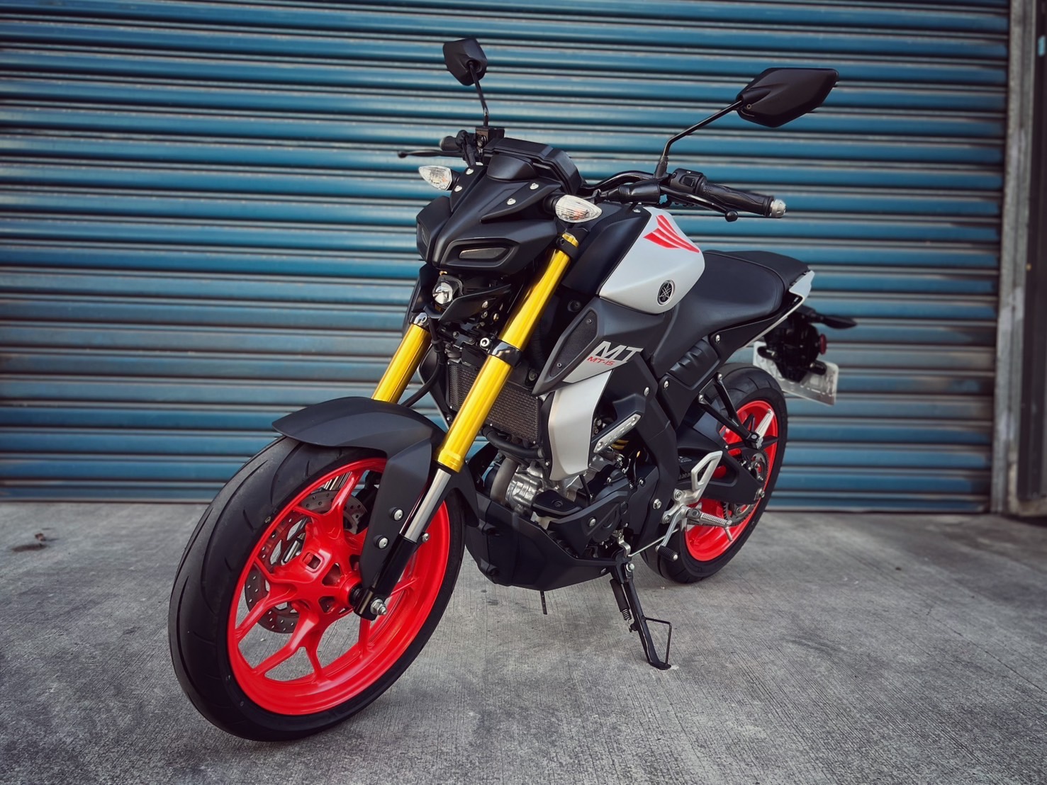 YAMAHA MT-15 - 中古/二手車出售中 MT-15 金倒叉 里程保證 無摔車無事故 小資族二手重機買賣 | 小資族二手重機買賣