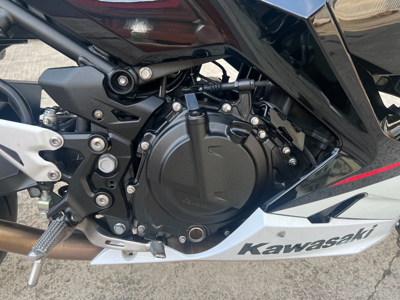 HONDA CBR650R - 中古/二手車出售中 2021年 台本車 CBR650R 黑色系 無摔 無事故 | 阿宏大型重機買賣