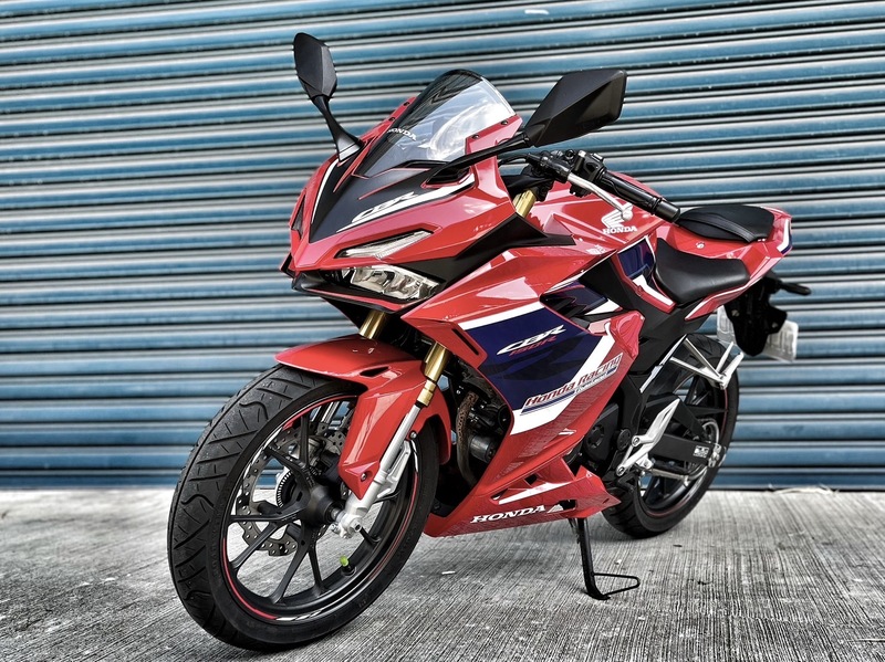 HONDA CBR150R - 中古/二手車出售中 里程保證 無事故 小資族二手重機買賣 | 小資族二手重機買賣