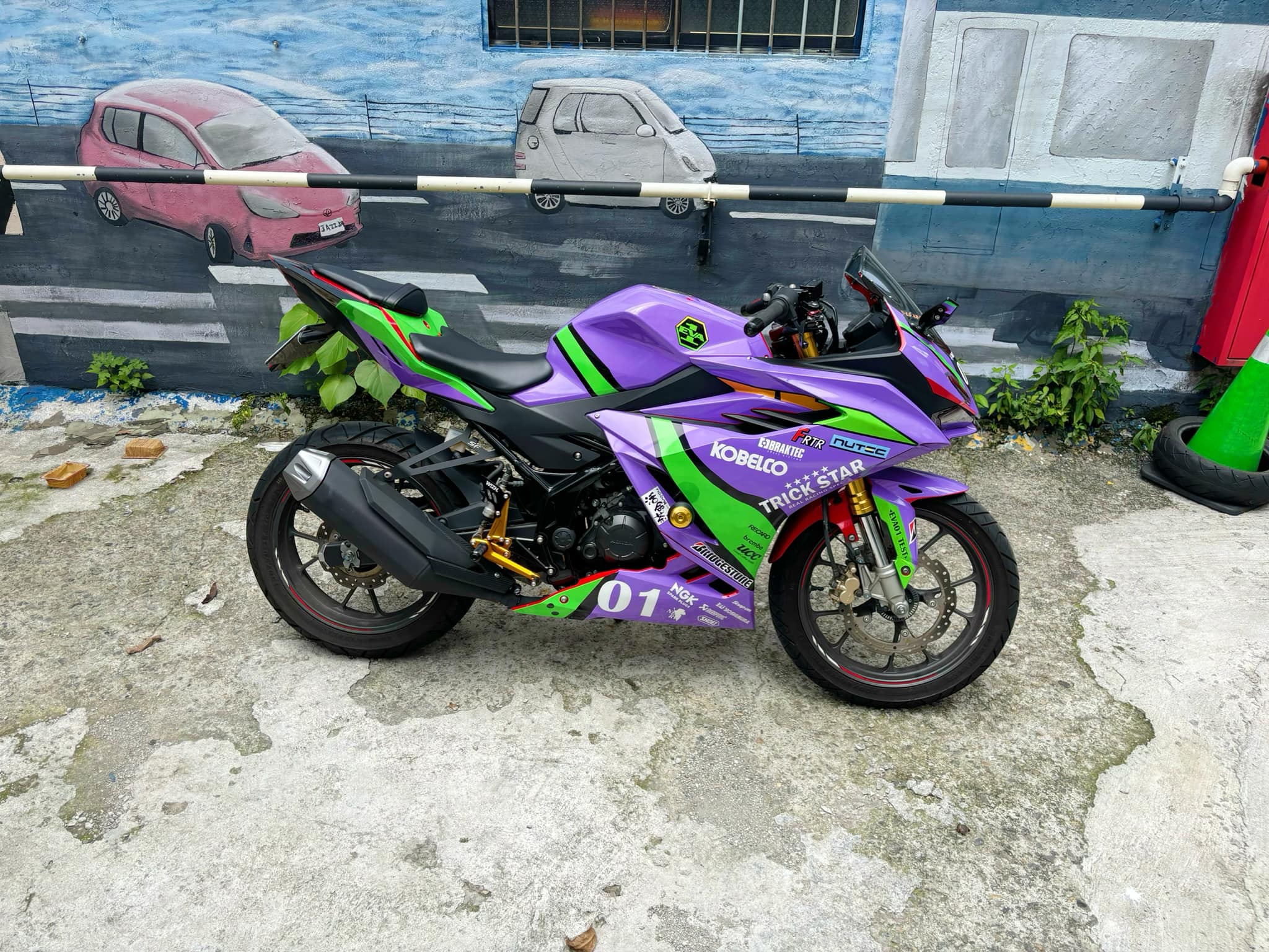 HONDA CBR150R - 中古/二手車出售中 HONDA CBR150R ABS | 個人自售