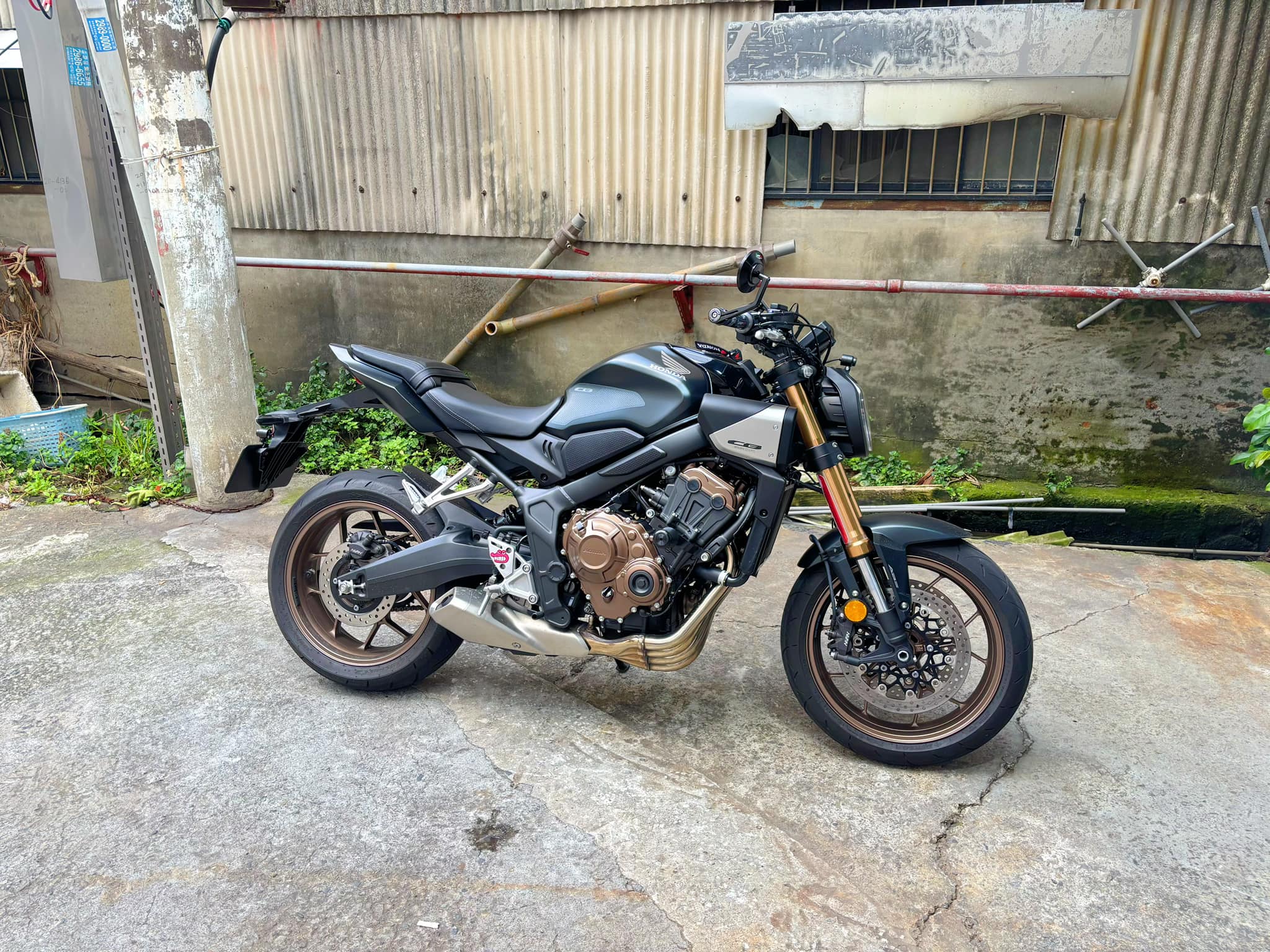 HONDA CB650R - 中古/二手車出售中 HONDA CB650R 台本車 | 個人自售