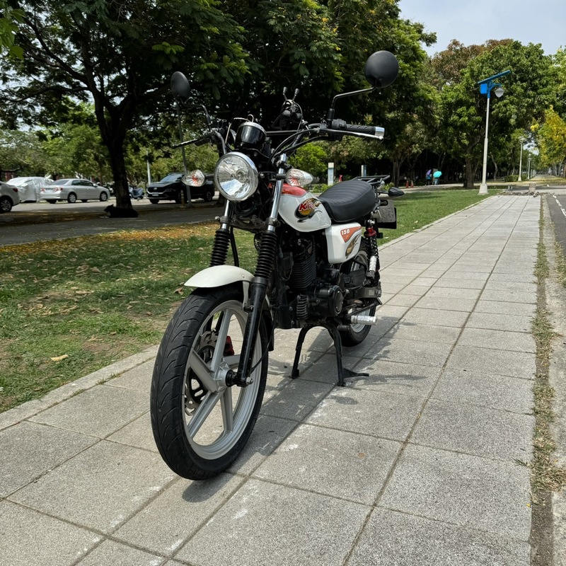 光陽 KTR 150 - 中古/二手車出售中 《高雄二手機車》2011 光陽 KTR 150 噴射 #530 #可試車/二手機車/流行車款/現況特惠快速交車 | 貳輪嶼二手機車行-高雄店/中古重機收購/gogoro買賣推薦/線上估價立刻加Line:@motor888 （台南、屏東也有到府收購）