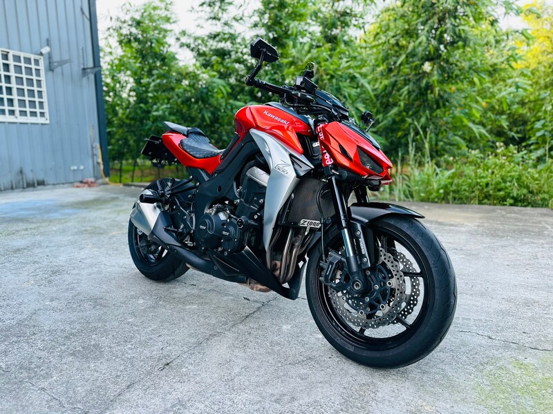 KAWASAKI Z1000 - 中古/二手車出售中 Kawasaki z1000四代 公升級四缸街車 | 摩托販