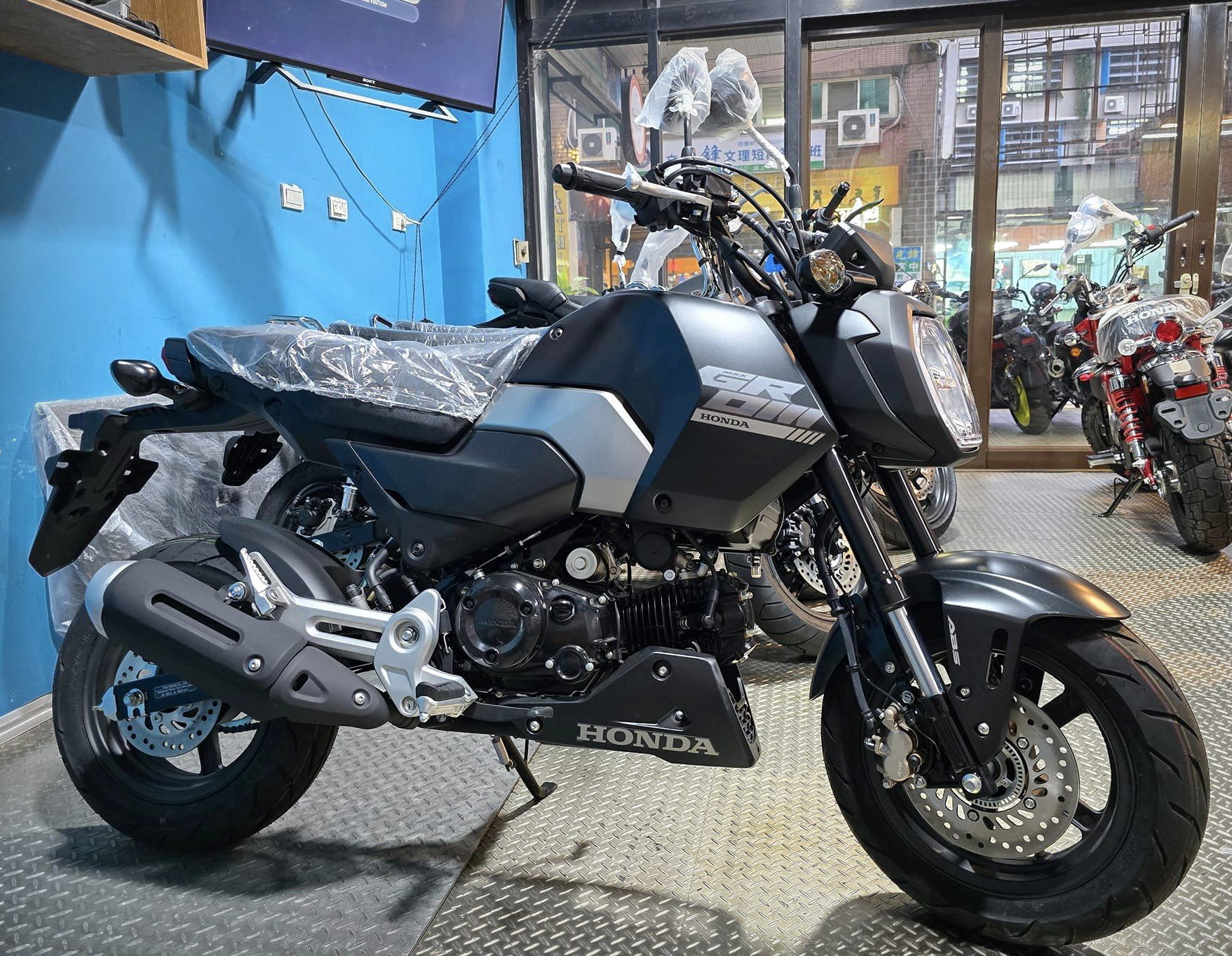 【勝大重機】HONDA MSX125(GROM) - 「Webike-摩托車市」 【勝大重機】2024 HONDA MSX125 GROM ABS 五檔 全新車售價$12.8萬