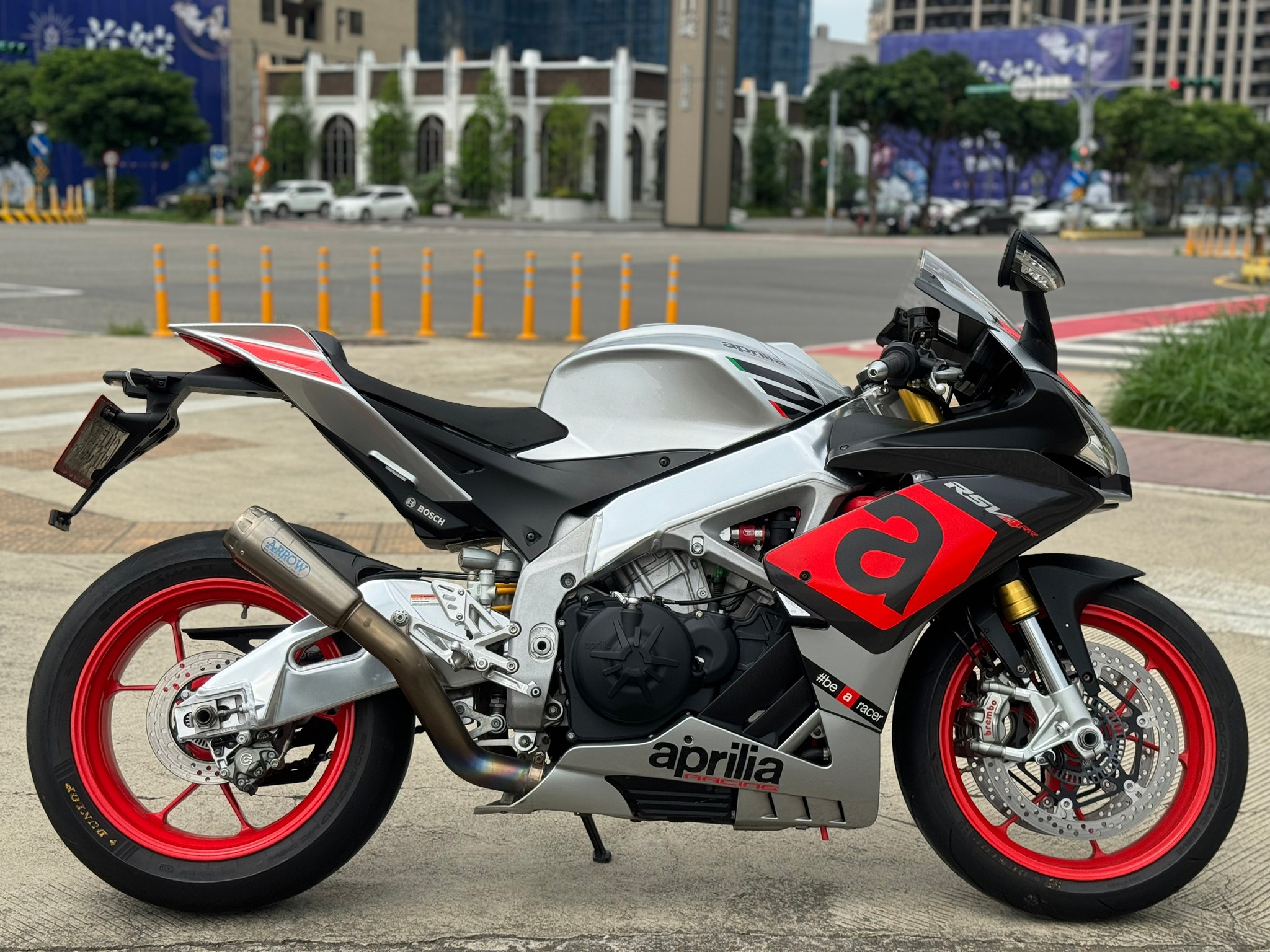 APRILIA RSV4 - 中古/二手車出售中 APRILIA RSV4 原廠殼 引擎已整理 | 德魯伊重機