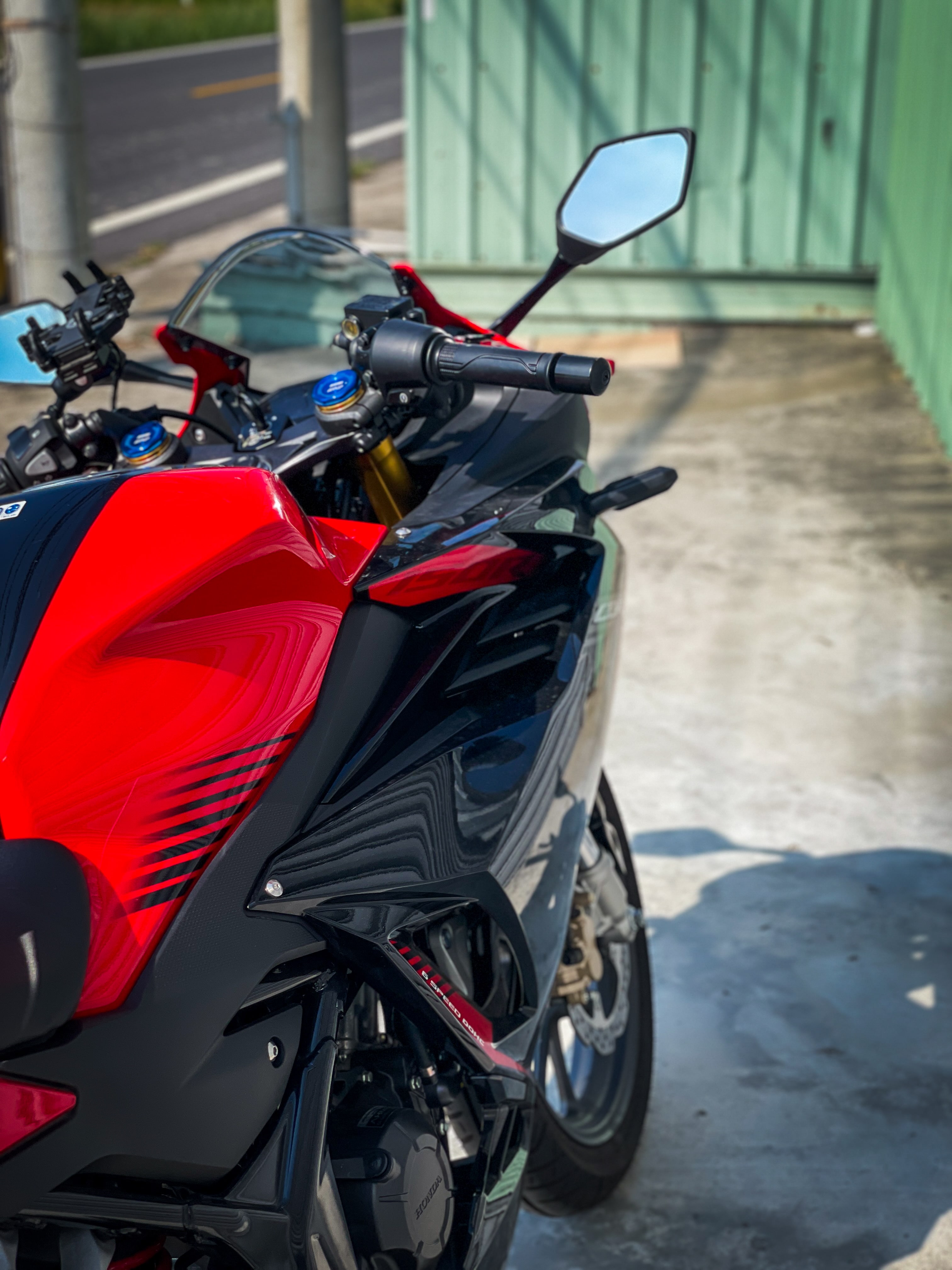 HONDA CBR150R - 中古/二手車出售中 2022 Honda CBR150R 甜甜價 | 繪馬重型機車股份有限公司