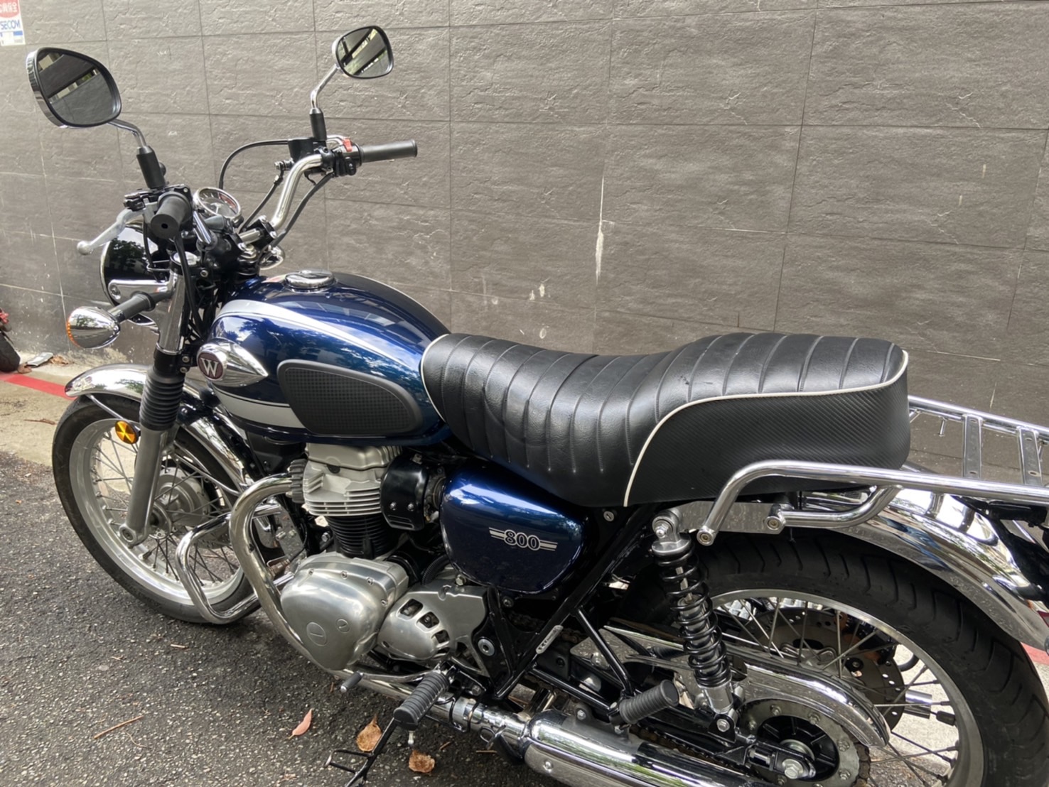 KAWASAKI W800 - 中古/二手車出售中 台崎美車託售.定期保養.車況極佳.車主年邁割愛.全額銀貸免保人 | 立帆國際重機代銷中心