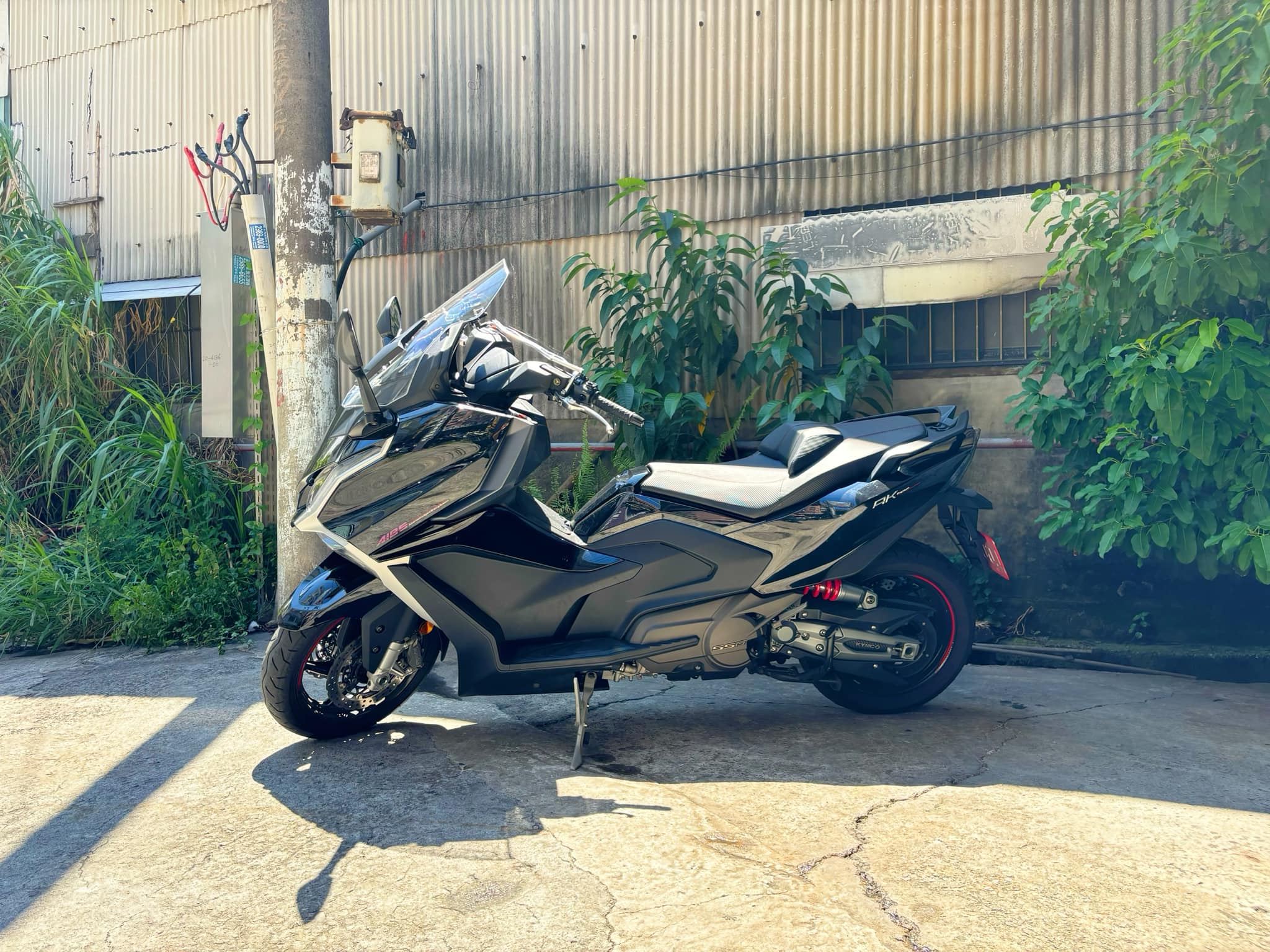 光陽 AK 550 - 中古/二手車出售中 光陽 AK550 AK2 | 個人自售