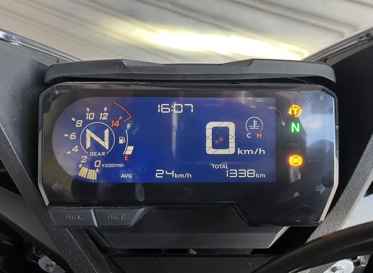 HONDA CBR650R - 中古/二手車出售中 台本CBR650R 一手車 1300公里 車況極佳 | 個人自售