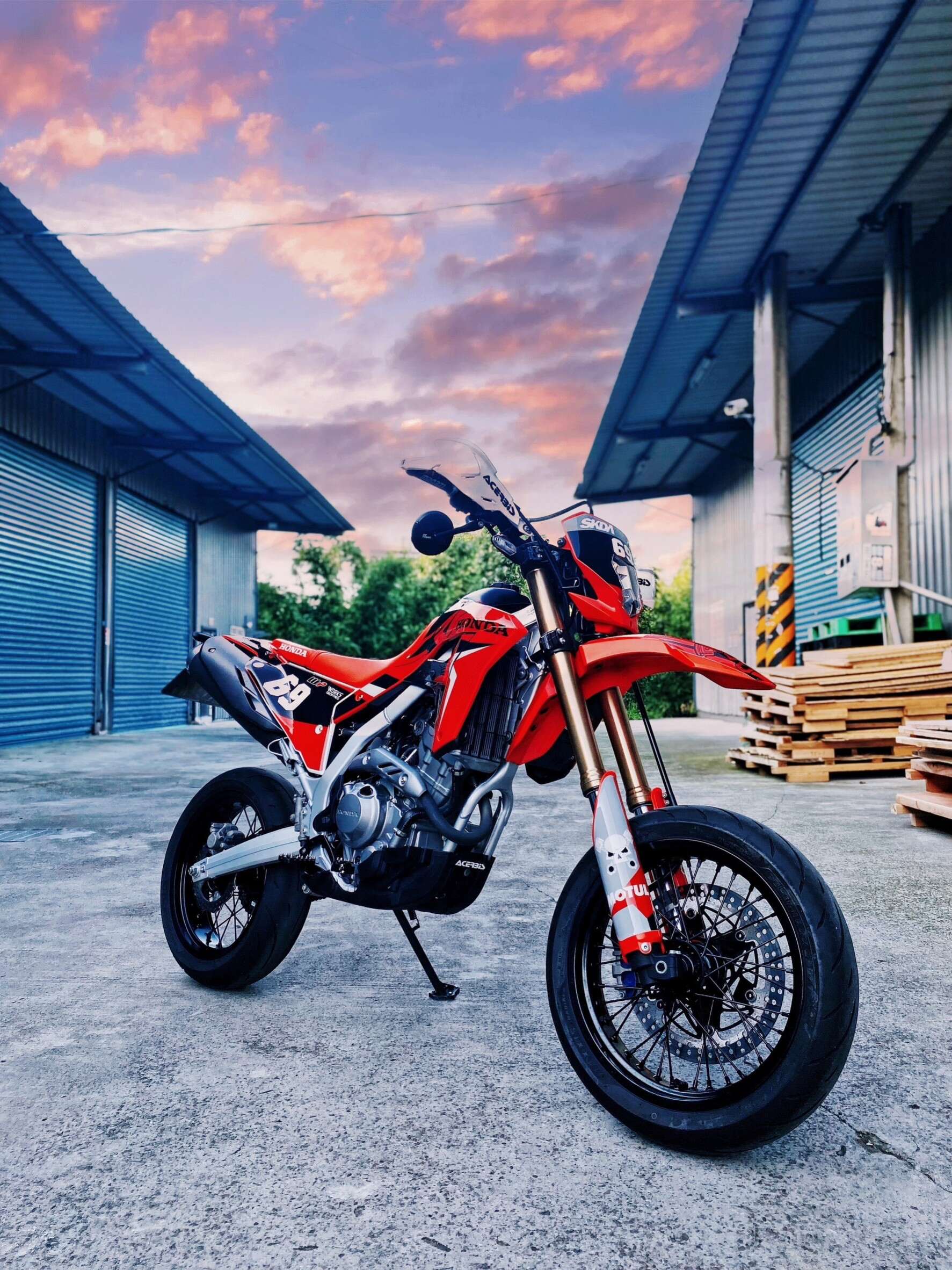 HONDA CRF300L - 中古/二手車出售中 CRF300L滑胎車 原漆 無事故 里程保證 搜尋IG:Motoshen 專營大聖二輪廣場 | Motoshen大聖二輪廣場