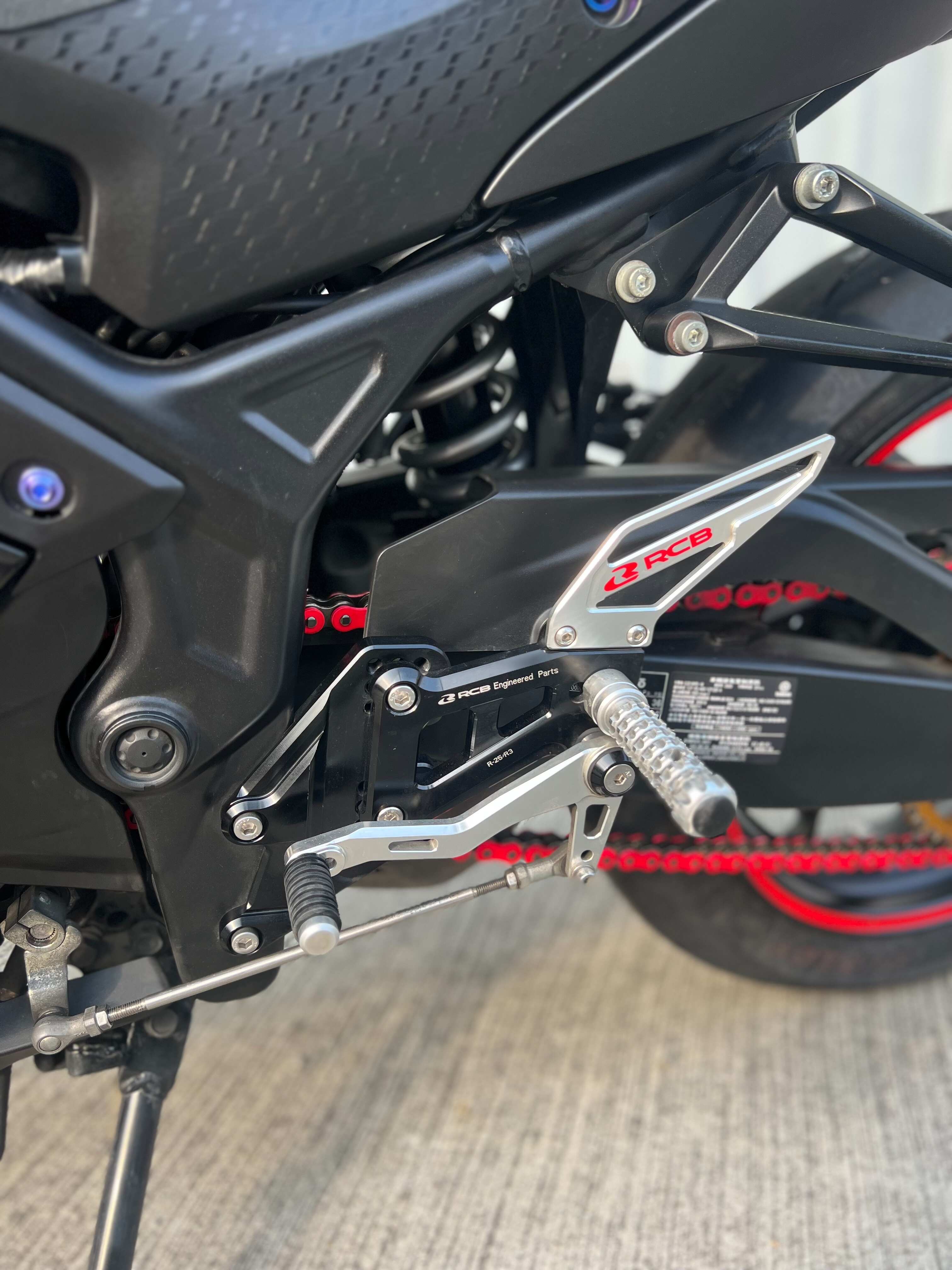 YAMAHA YZF-R3 - 中古/二手車出售中 2019年 R3 BREMBO對四黑底紅、RCB 離合器&煞車總成 超多改裝 | 阿宏大型重機買賣