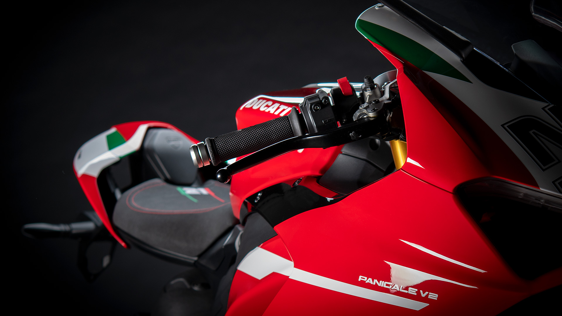 Ducati Panigle V2 Bayliss新車出售中 『敏傑康妮』Ducati Panigle V2 Bayliss 紀念版 最後1台!!! 錯過不再～ | 敏傑車業資深銷售專員 康妮 Connie