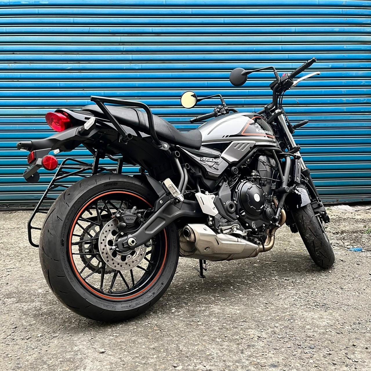 KAWASAKI Z650RS新車出售中 售 新車 KAWASAKI Z650 RS 綠色 灰色 Z650RS 舒適 高顏值 | 飛翔國際