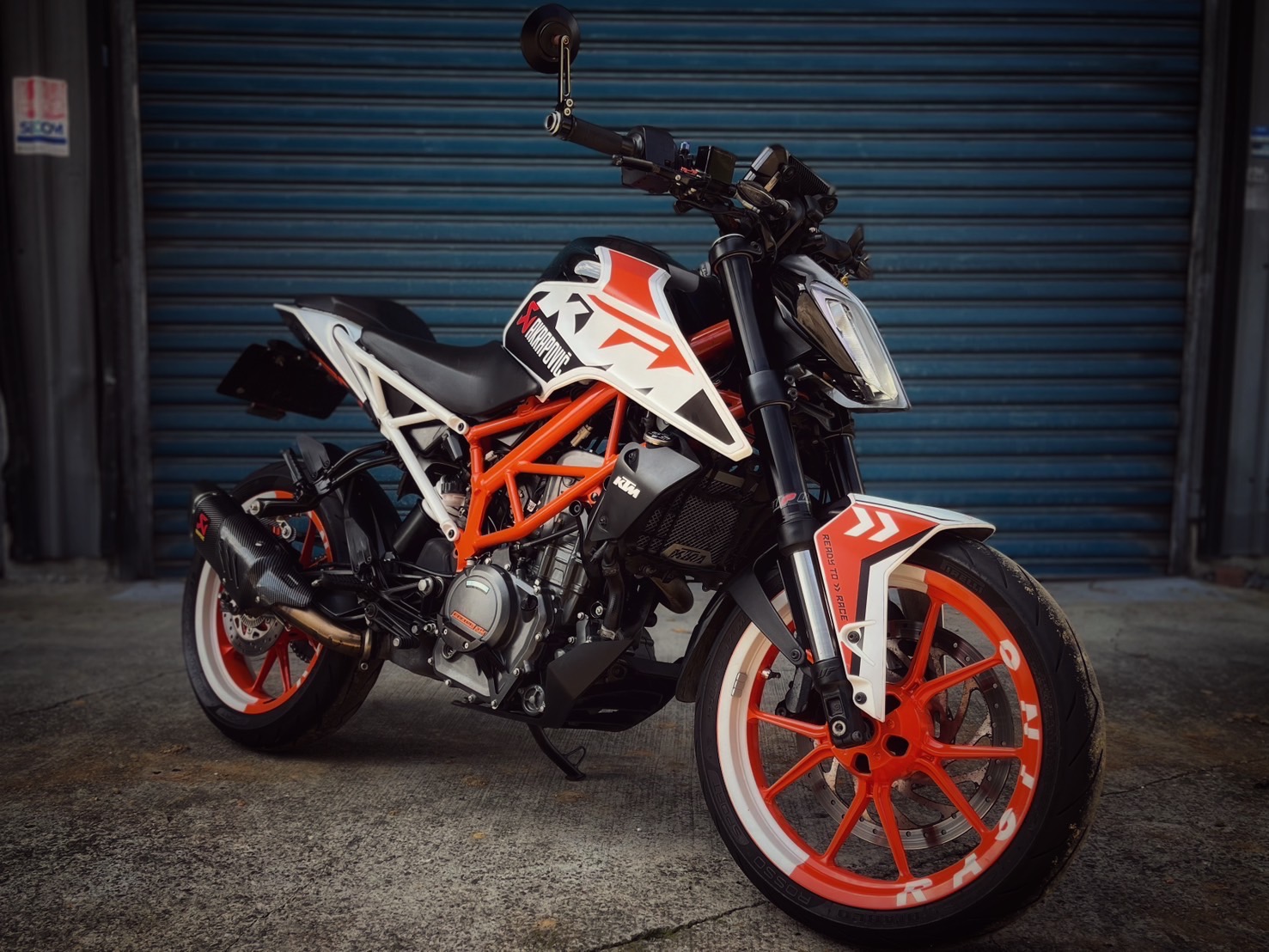 KTM 390DUKE - 中古/二手車出售中 Duke390 改裝排氣管 全車彩貼 改反打 小資族二手重機買賣 | 小資族二手重機買賣