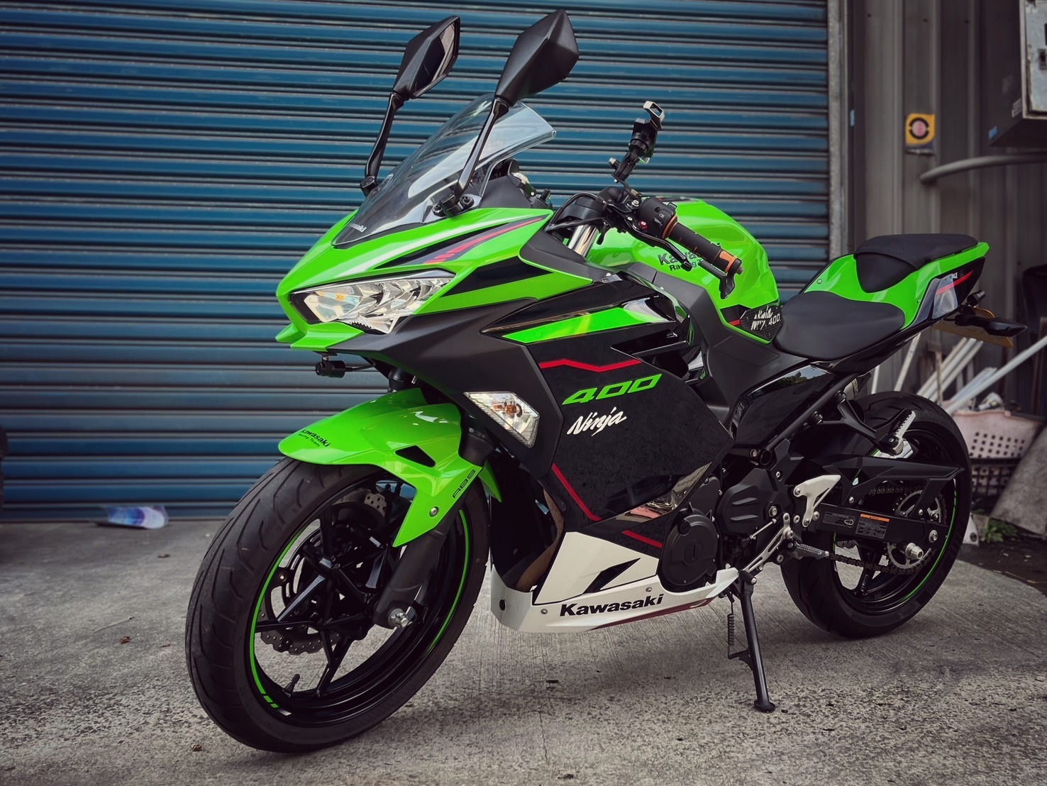 KAWASAKI NINJA400 - 中古/二手車出售中 忍者400 改裝排氣管 行車記錄器 無摔車無事故 | 小資族二手重機買賣