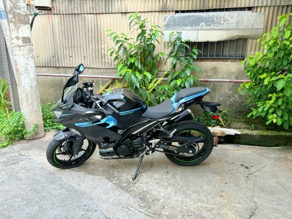 KAWASAKI NINJA400 - 中古/二手車出售中 KAWASAKI 忍者400 | 個人自售