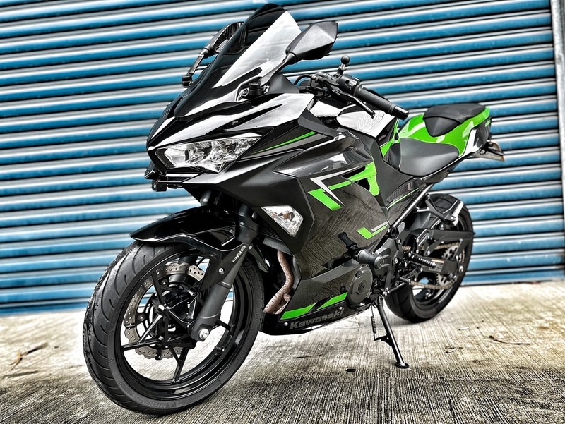 KAWASAKI NINJA400 - 中古/二手車出售中 ARROW排氣管 YSS前叉 Anchor總泵 Brembo卡鉗 超多改裝 小資族二手重機買賣 | 小資族二手重機買賣