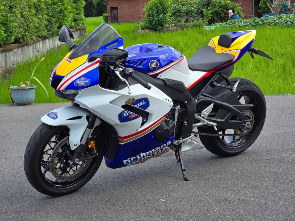 HONDA CBR1000RR-R FIREBLADE - 中古/二手車出售中 [出售] 2021年 HONDA CBR1000RR-R ABS | 老爹重機