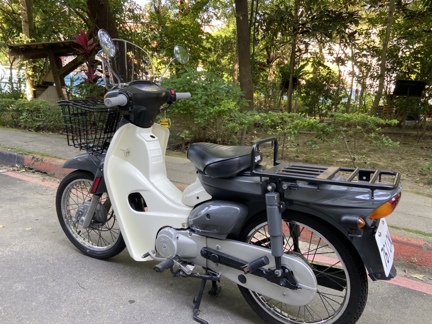 三陽 WOWOW 100 - 中古/二手車出售中 復古英倫風.4檔喷射引擎.車況佳.可試 | 立帆國際重機代銷中心