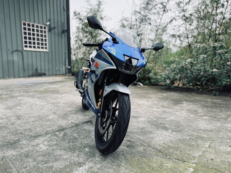 SUZUKI GSX-R150 - 中古/二手車出售中 Suzuki GSX-R150 一手車原漆無事故可協助貸款 | 摩托販