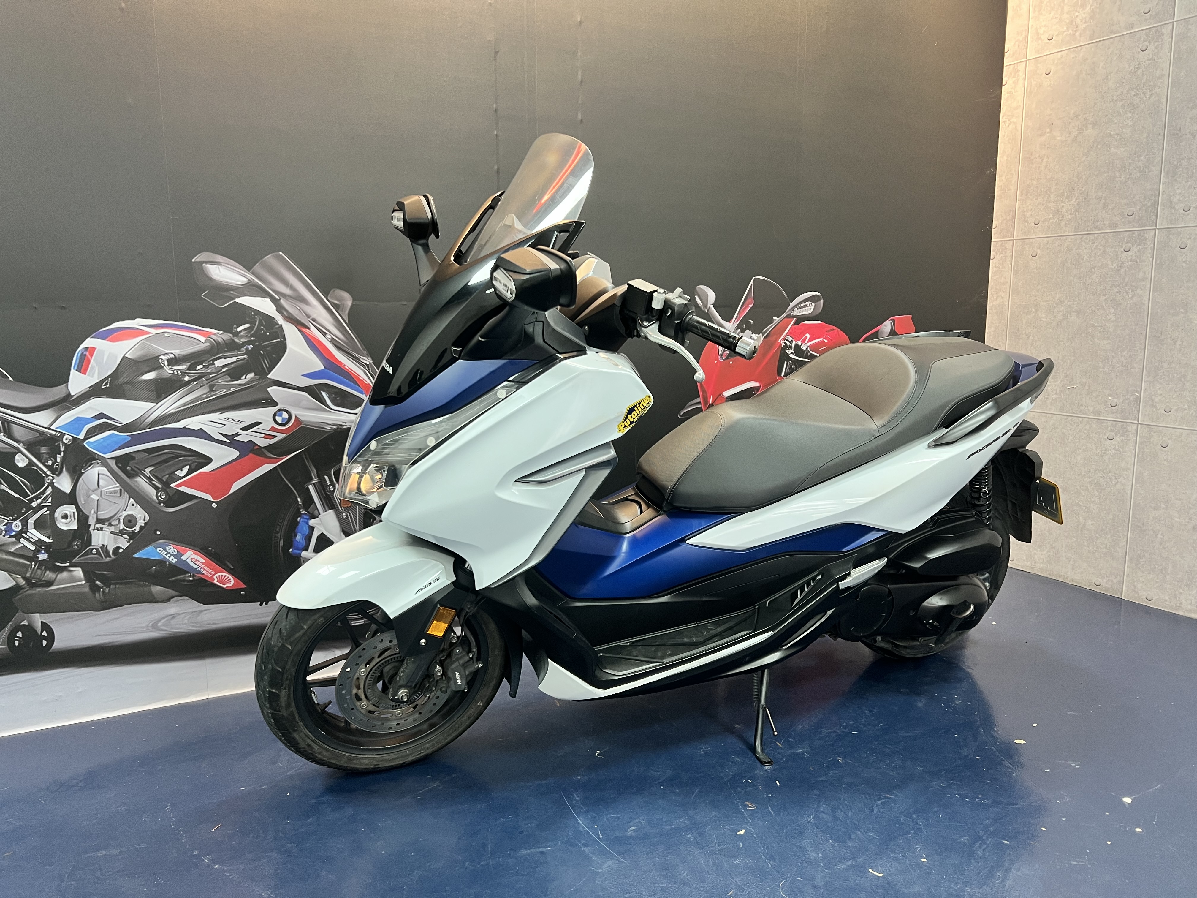 HONDA FORZA 300 - 中古/二手車出售中 2018 Honda Forza300 | 哈斯重機