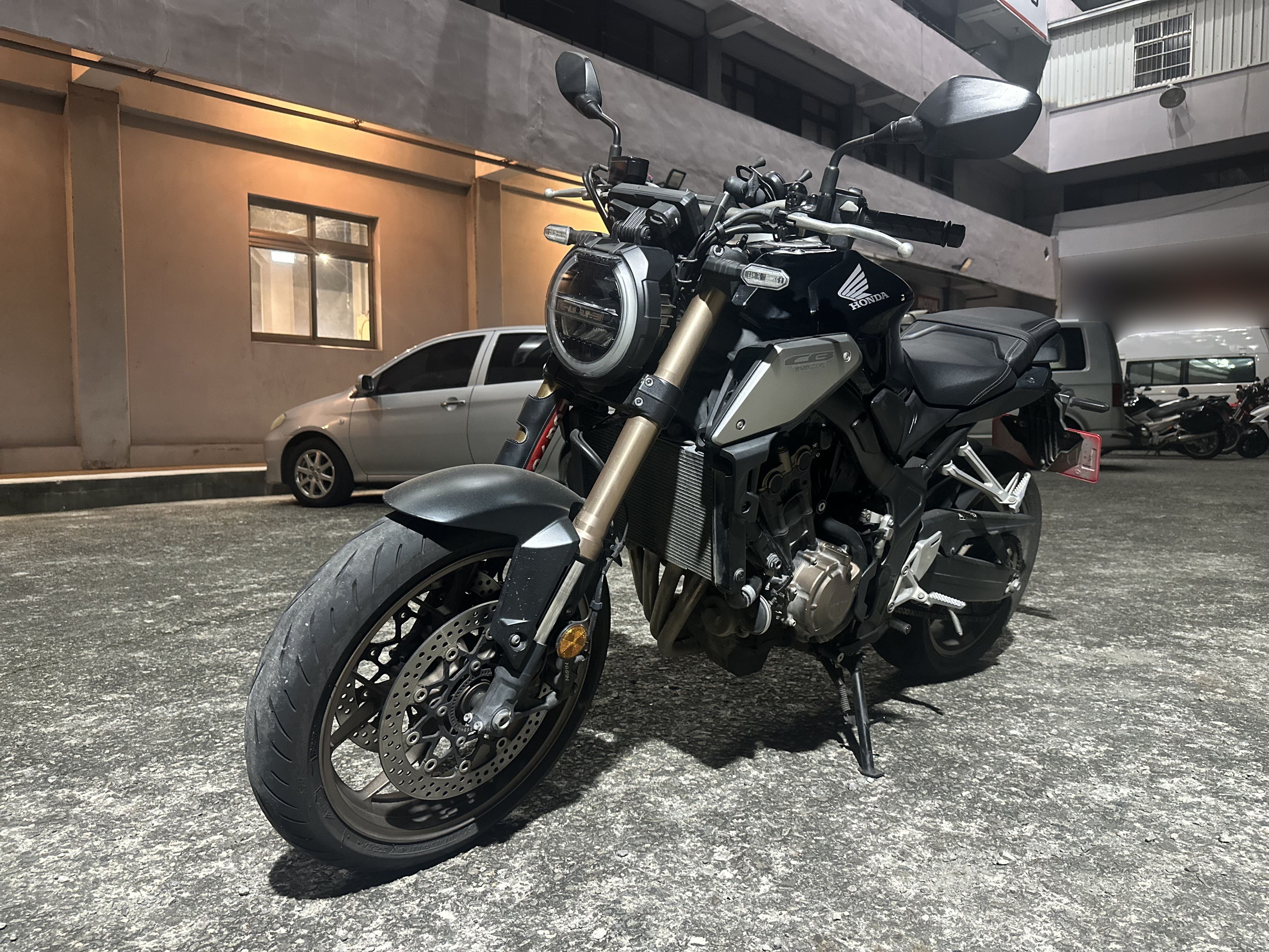 HONDA CB650 - 中古/二手車出售中 2019年 HONDA CB650R/0元交車/分期貸款/車換車/線上賞車/到府交車 | 翊帆國際重車