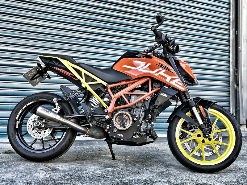 KTM 390DUKE - 中古/二手車出售中 SC排氣管 野獸派Case蓋 視覺改裝 無摔車無事故 小資族二手重機買賣 | 小資族二手重機買賣