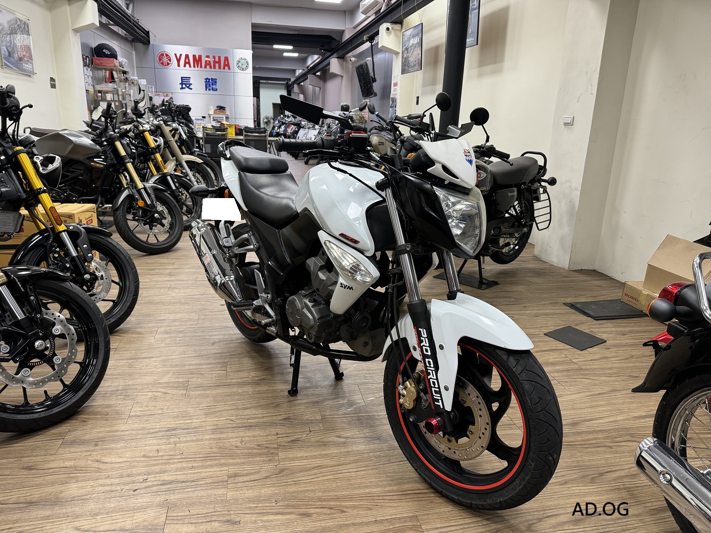 三陽 T1 - 中古/二手車出售中 【新竹長龍車業】SYM 三陽 T1 150 | 新竹長龍車業行